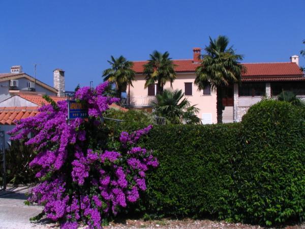 Apartments Nela Poreč Exteriör bild